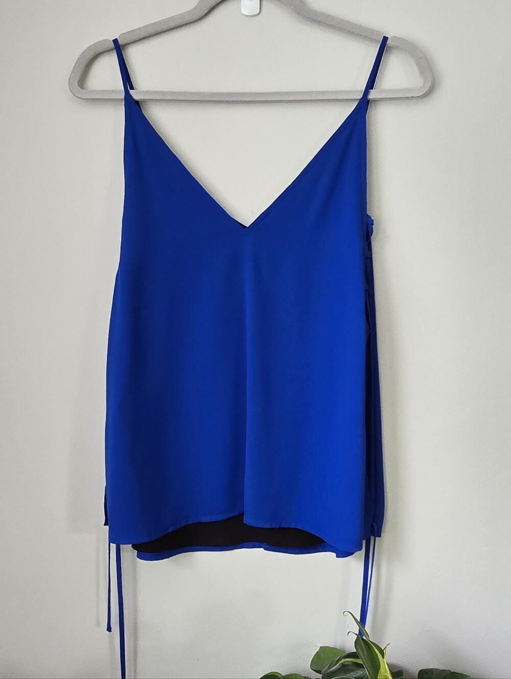 Express Blue V-Neck Flowy Cami Top Small